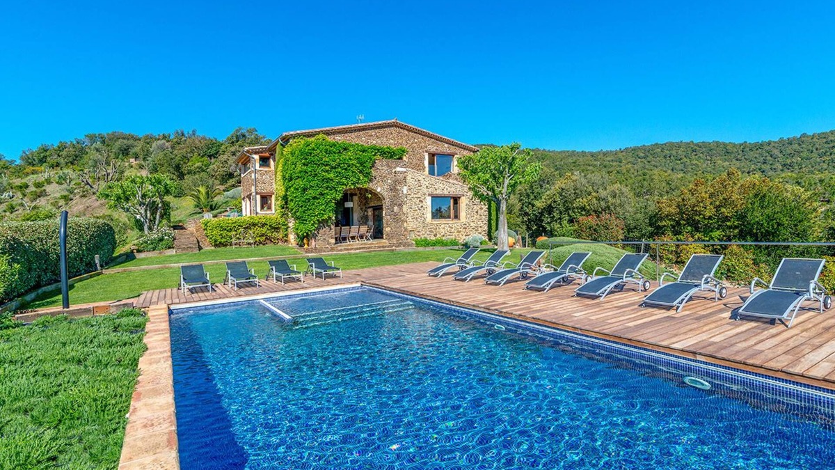 Cruilles Monells I Sant Sadurn Villa | Gorgeous villa with pool & tennis near the Costa Brava, stunning views sleeps 12