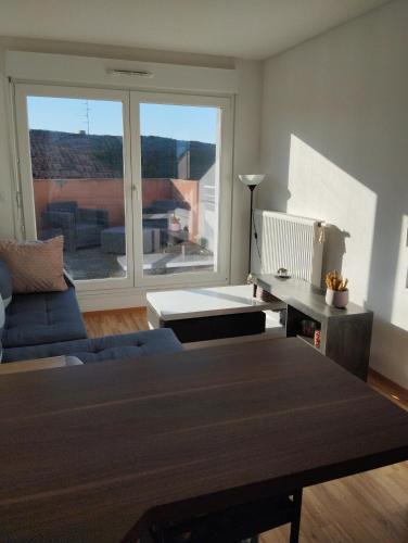 Horbourg-Wihr Apartment | Escapade cosy dans T2 lumineux, proche Colmar