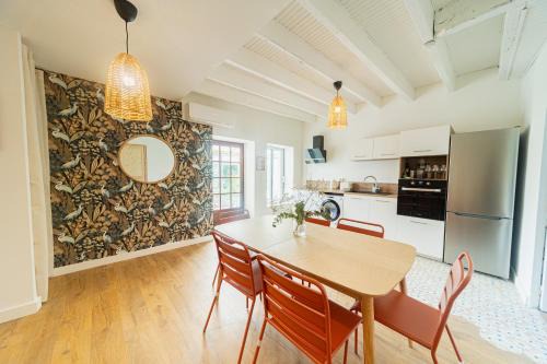 Saint-Didier-sur-Chalaronne Apartment | Escapade en Val de Saône