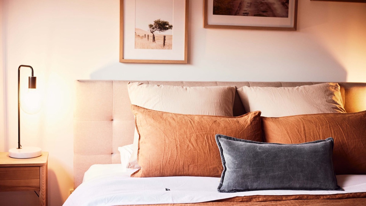 Trentham House | Escape and relax in beautiful Trentham in contemporary bliss!