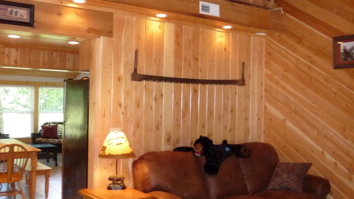Latham Cabin | Escape from reality at Dry Creek Cabin!