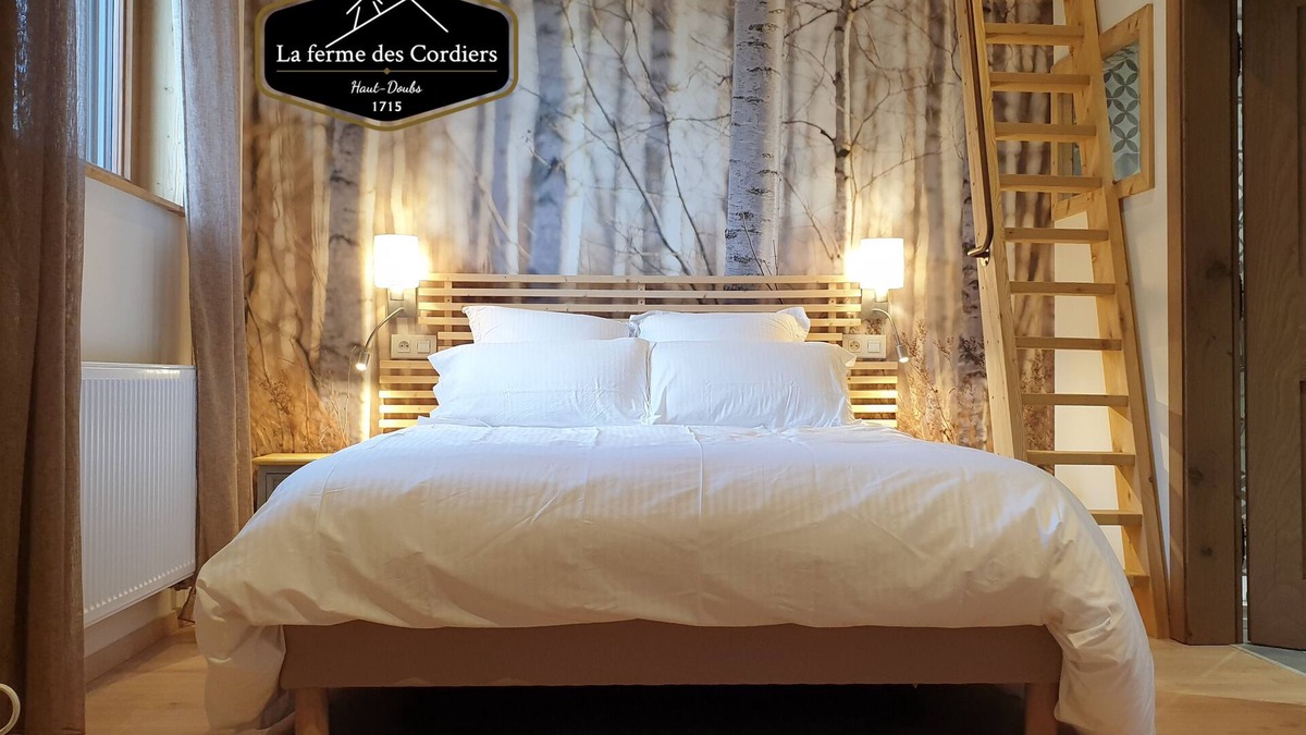 Grand'Combe-Chateleu Cottage | Escape in a warm and comfortable setting! Tailpieces Farm 5☆