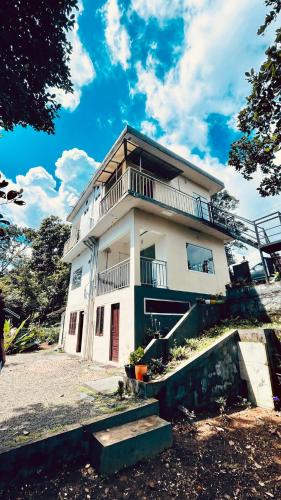 Peermade Apartment | Escape Spot