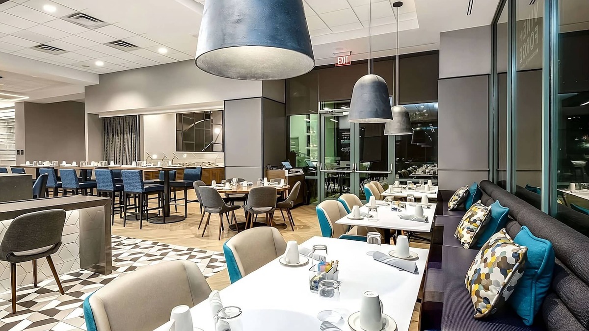 Downtown Columbus Hotel | Escape The Hustle and Bustle! Pet-Friendly, Near Jack Nicklaus Museum!
