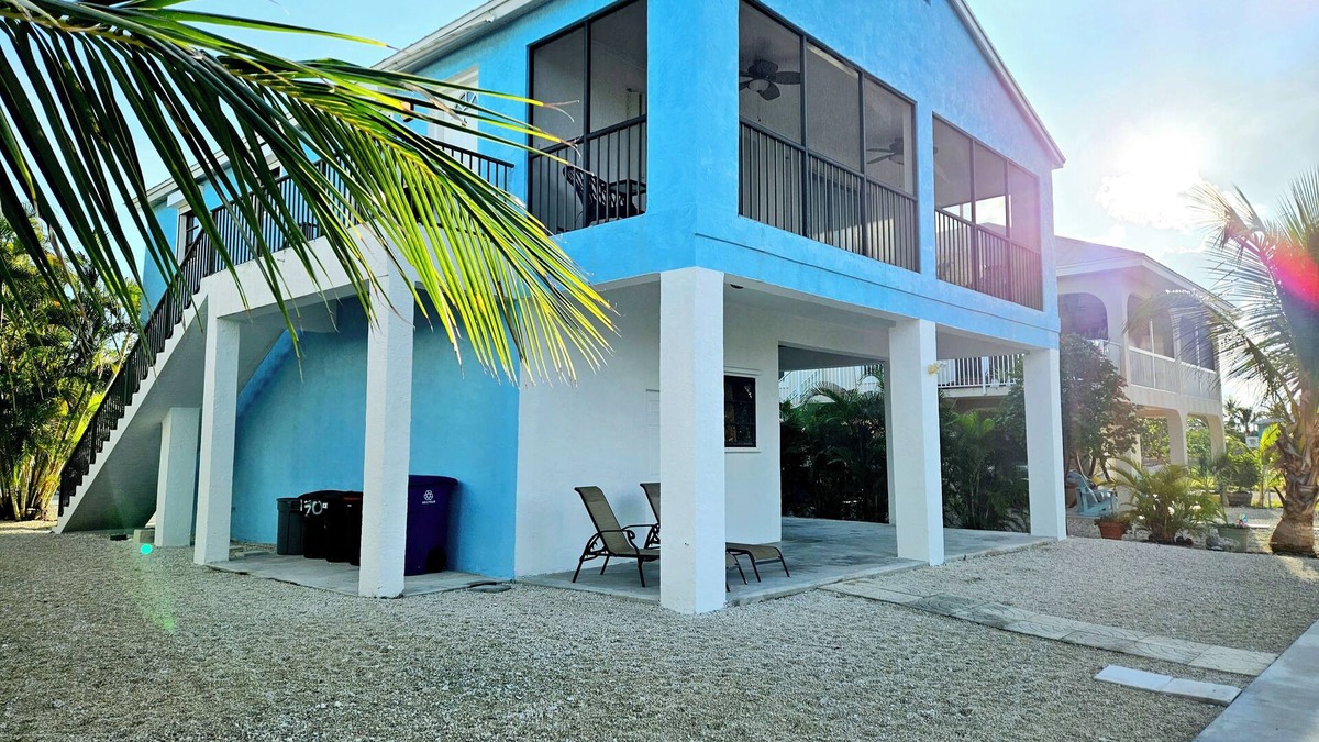 Doctor's Arm House | Escape the Ordinary and Experience Island Paradise