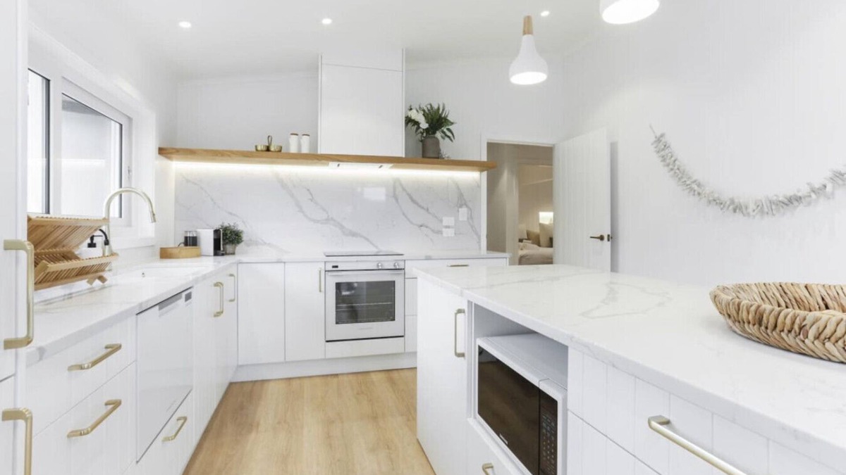 Mission Bay Apartment | Escape to a Private Beachside Family Retreat