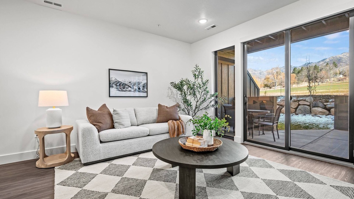 Eden Condo | Escape to Eden at the Pointe C103 |Golf |Watersports