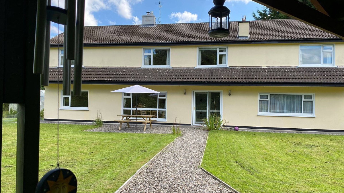Killala House | Escape To Mayo - Spacious 6-bedroom house near Killala on Wild Atlantic Way