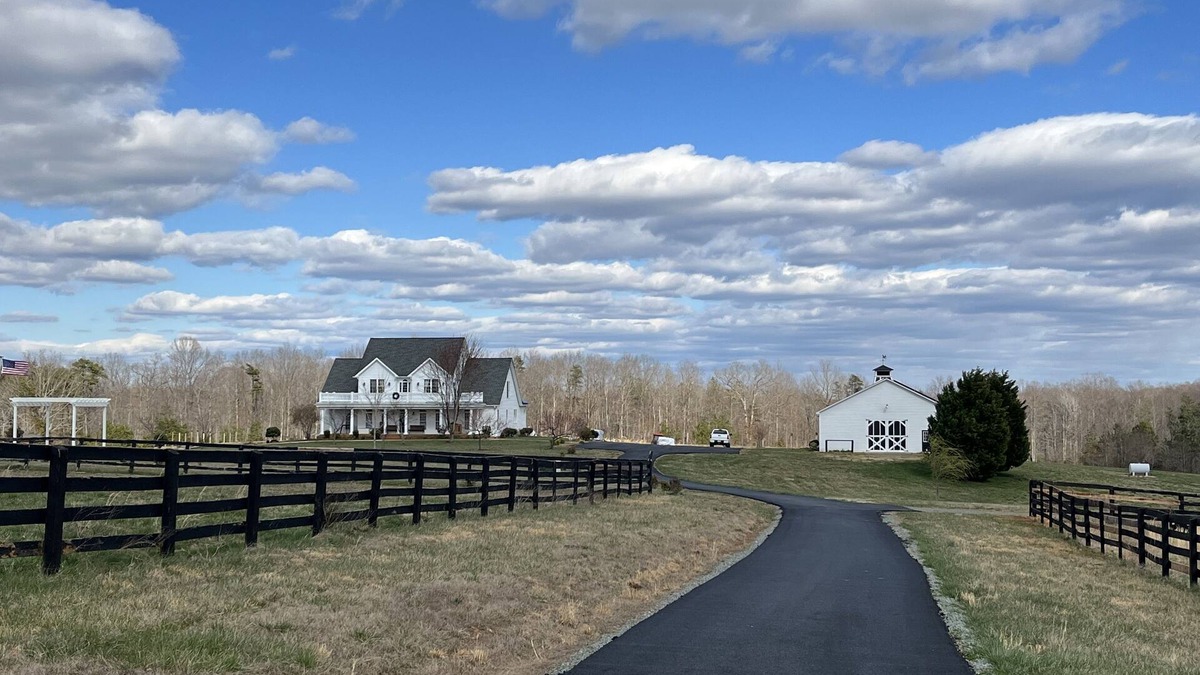 Patrick Henry Other | Escape to Nature: Exquisite Retreat Perfect for Gatherings near Charlottesville
