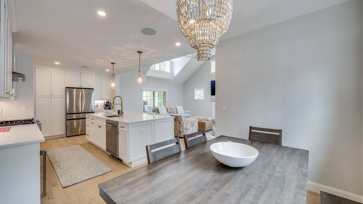 New Seabury House | Escape to our beautiful vacation rental in New Seabury, where luxury and comfort