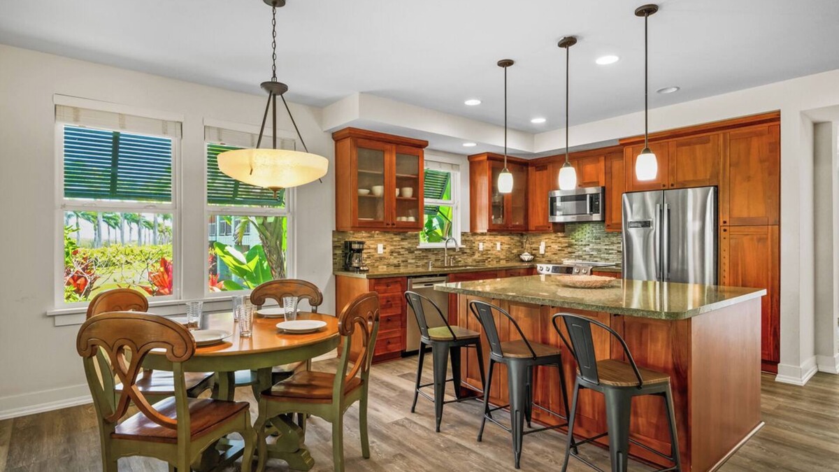 Poipu Condo | Escape to paradise at Pili Mai 2M