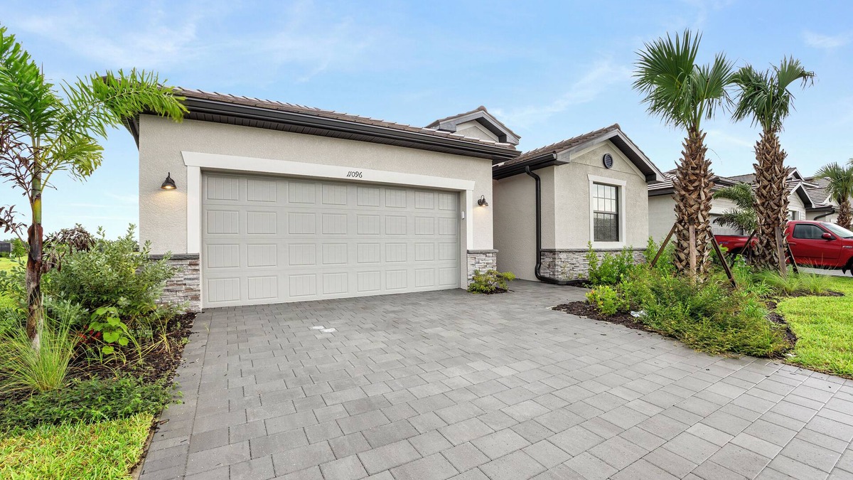 Gateway House | Escape to Paradise!