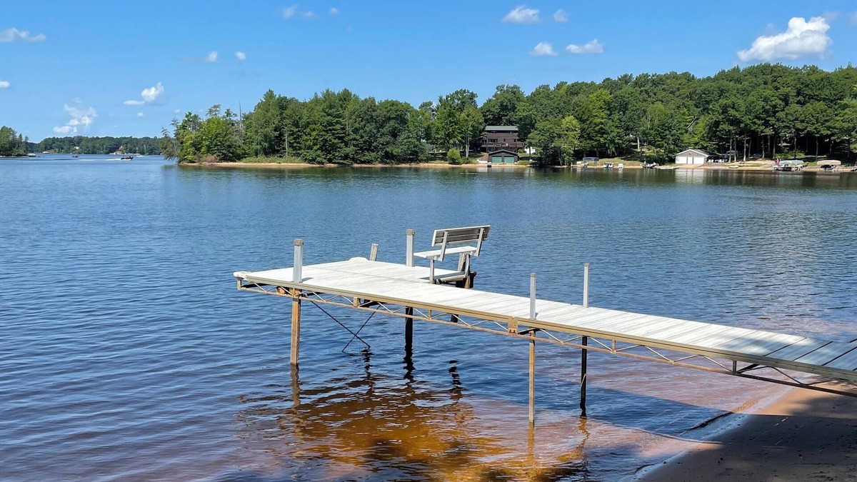 Tomahawk Cabin | Escape to Paradise: Your dream vacation awaits in our stunning lakefront rental!