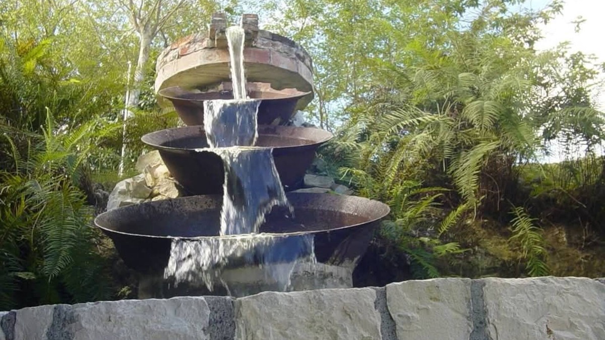 Little Bay House | Escape to Parakeet Hill: Where Luxury Meets Nature’s Tranquility