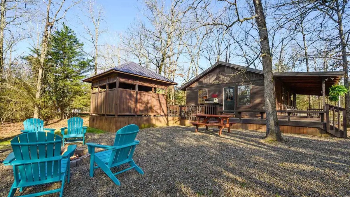 Hochatown Cabin | Escape to Robin's Nest