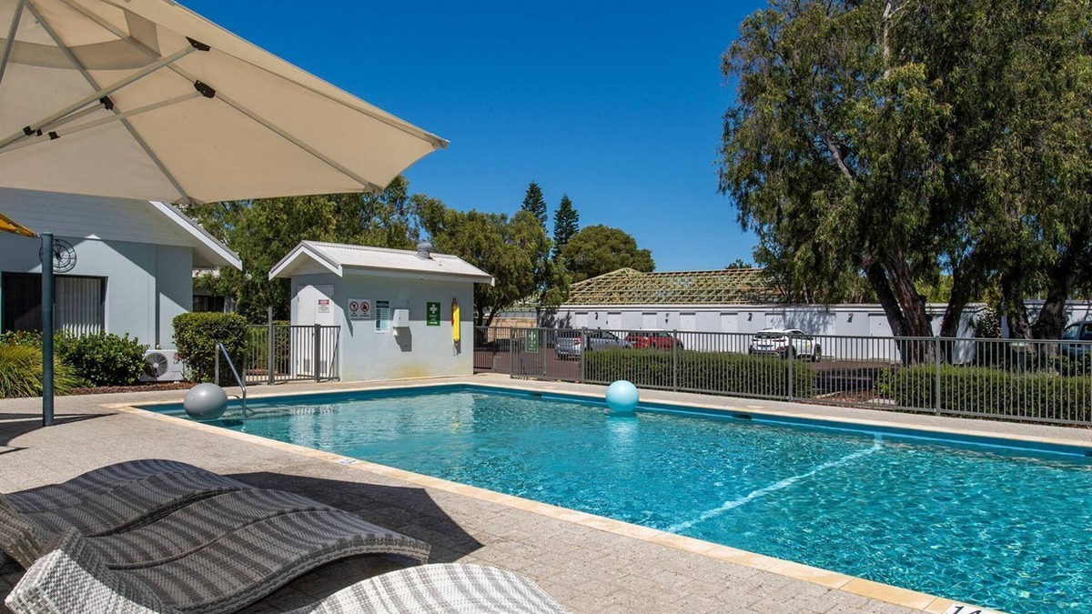 Broadwater Villa | Escape to the Cape Villa 15 at Cape View Resort, Busselton – Your Dream Coastal Retreat!