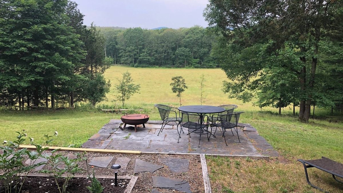 Saugerties Cottage | Escape to the Country! Lovely, Serene Cottage on 12 Acres.