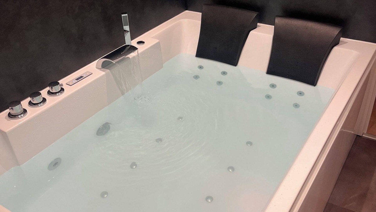 Avranches Apartment | Escape to the heart of Avranches near Mont Saint Michel