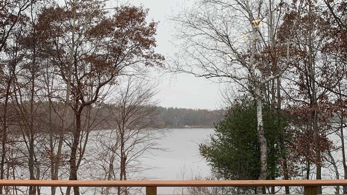 Spooner House | Escape to the Lake- Entire home on Dunn Lake!
