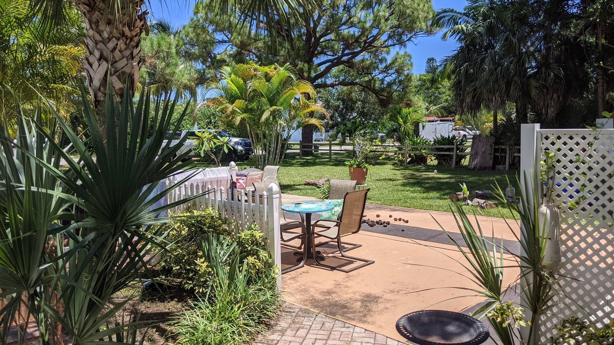 Stuart House | Escape to the Sailfish Capital of the World!