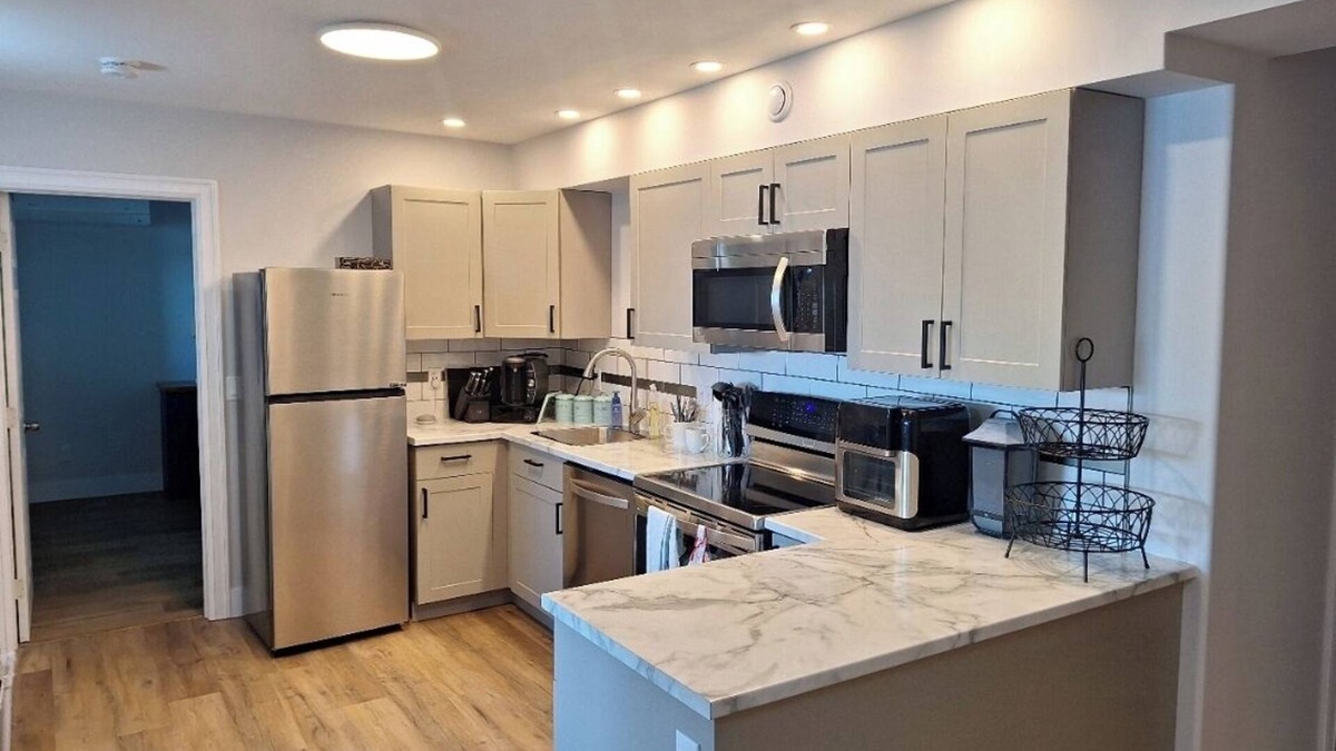 Beaver Bank Apartment | Escape to the serene beauty of Beaver Bank with our lakeside retreat.