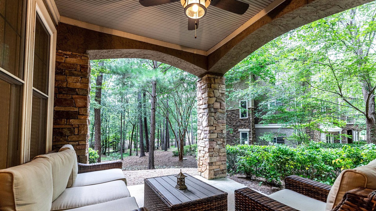 Lake Oconee Condo | Escape to this Reynolds Lake Oconee two bedroom condo nestled in nature.