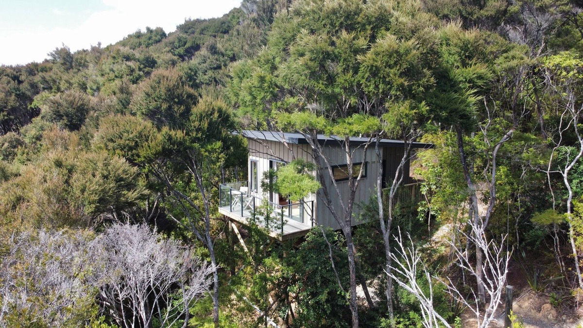Opua Cabin | Escape to this romantic cabin in amongst the trees.
