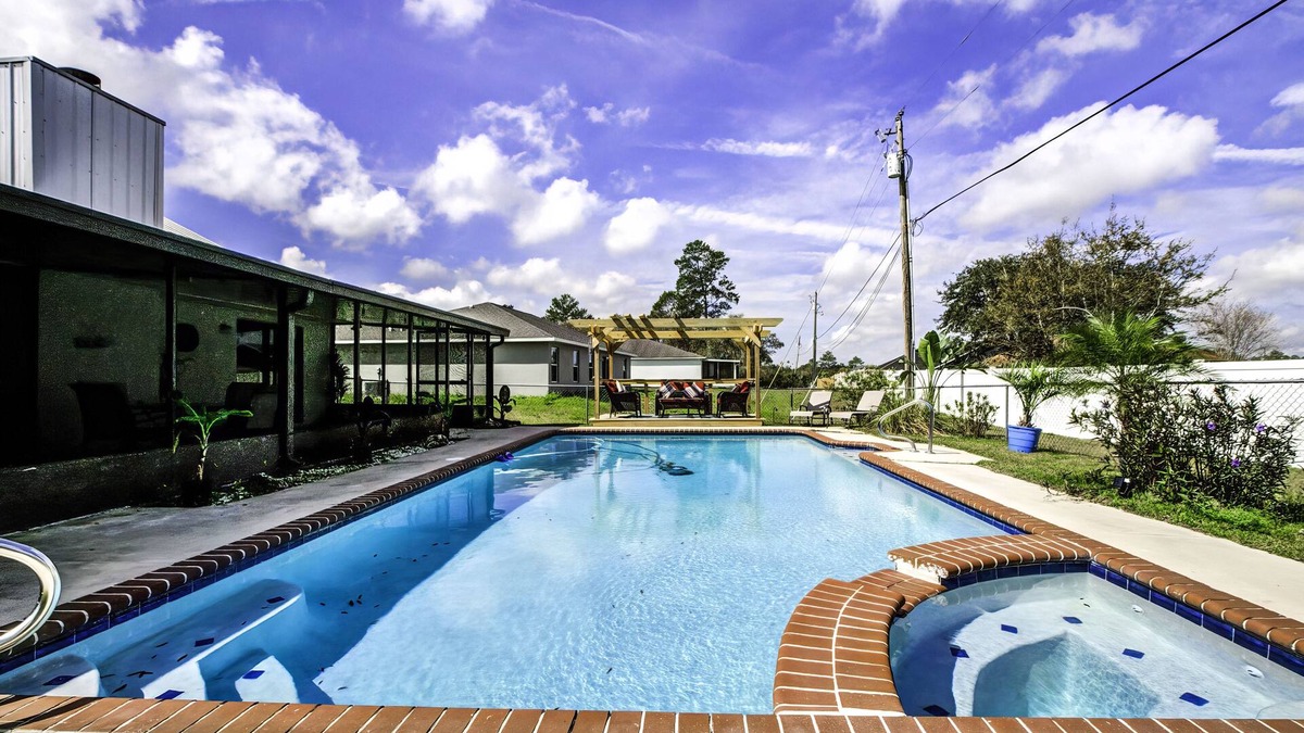Ocala House | Escape to this tranquil oasis that will wisk your worries away.
