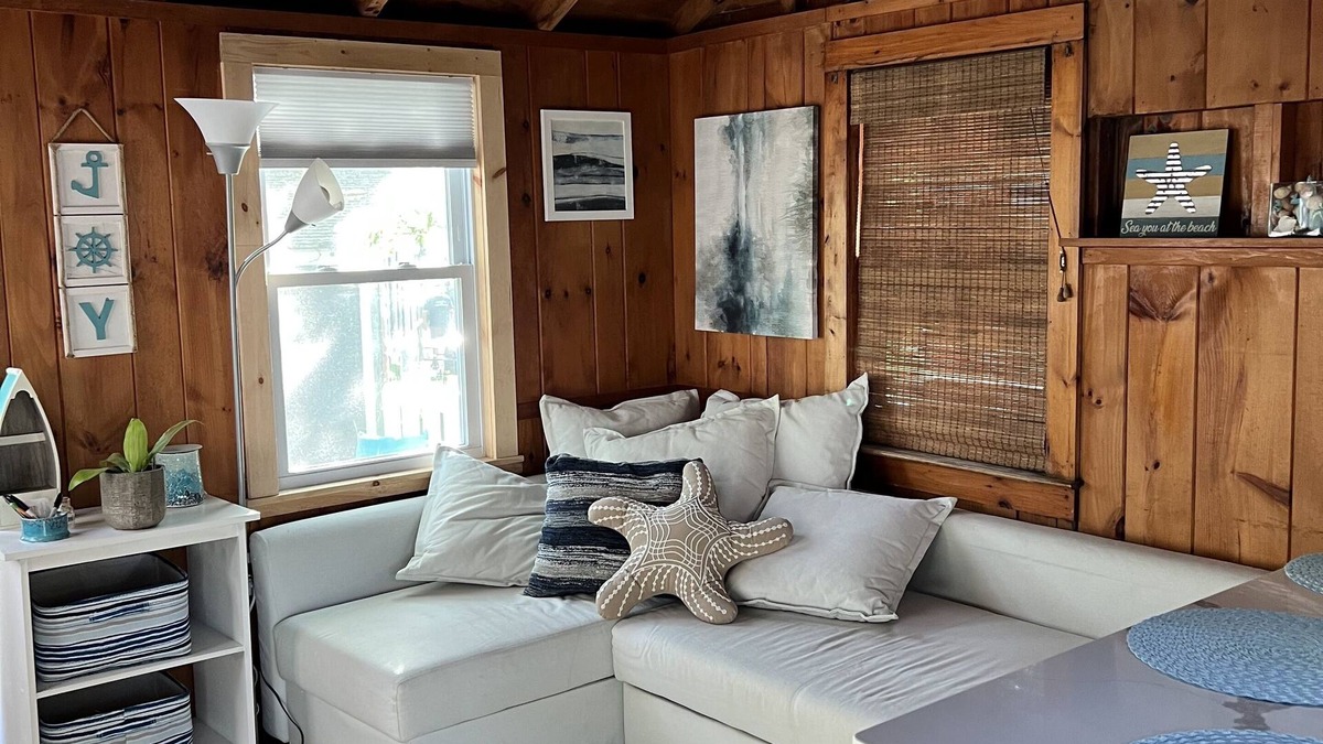 Dennis Port Cottage | Escape to Cape Cod in Our Quaint Cottage - Casa 72