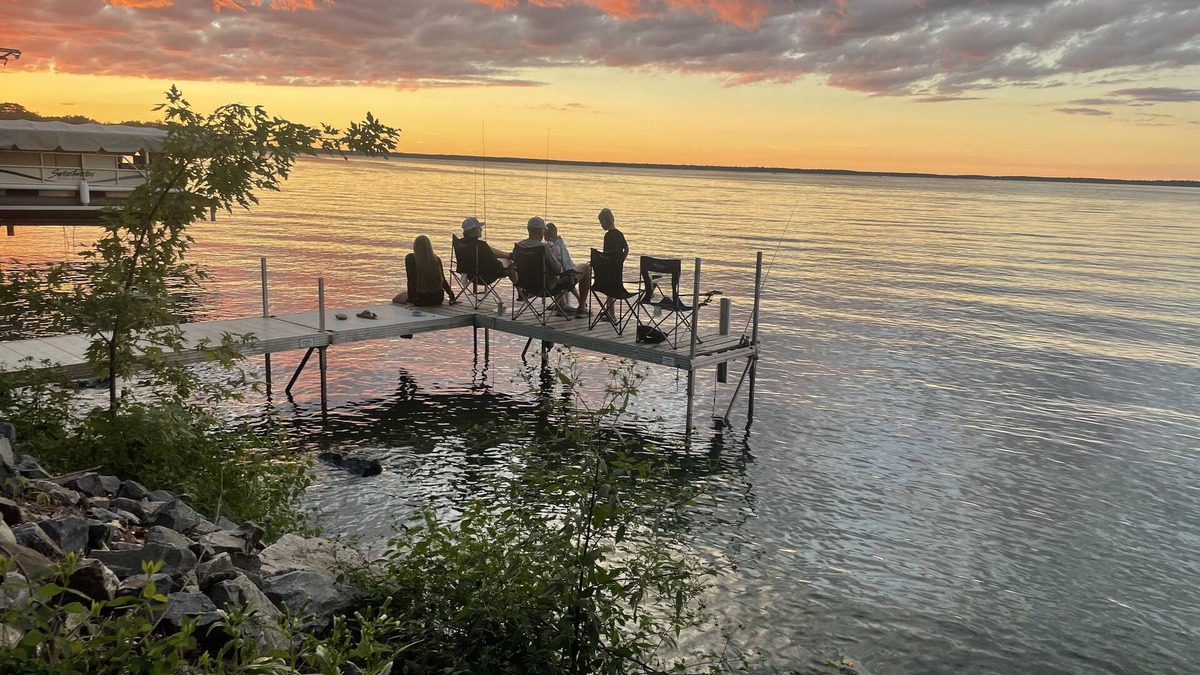 Arkdale Cabin | Escape to your own cabin with a private dock on the Petenwell Flowage.