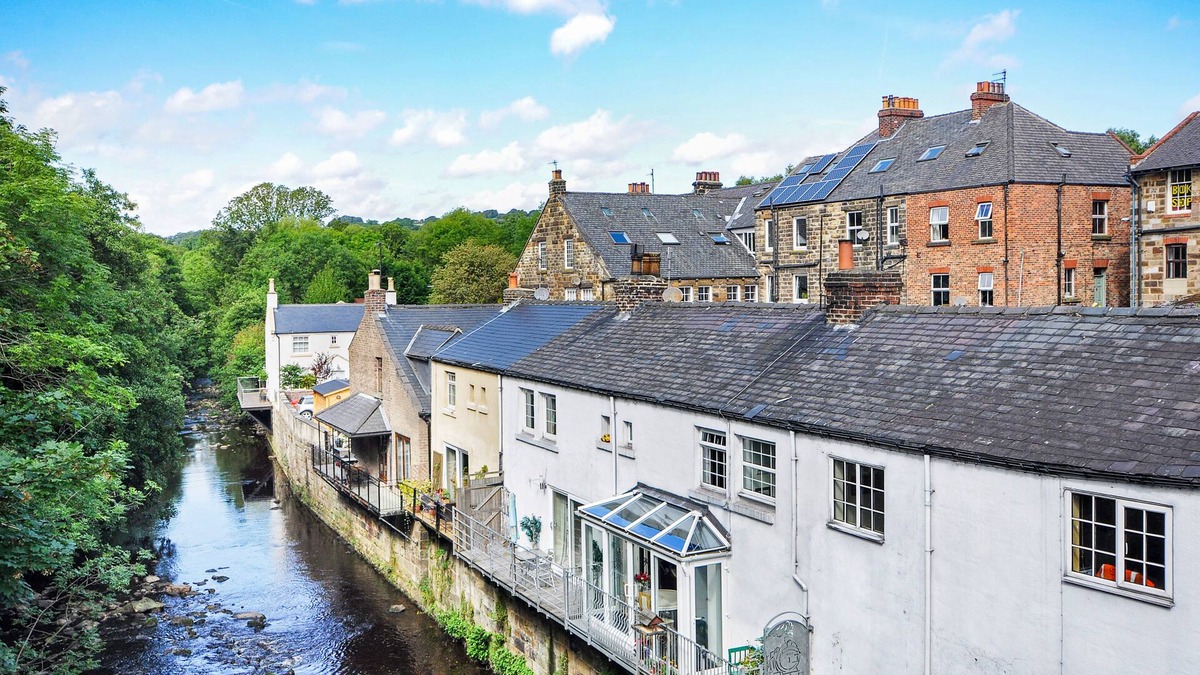Grosmont Cottage | ESK VIEW COTTAGE, pet friendly, with open fire in Grosmont