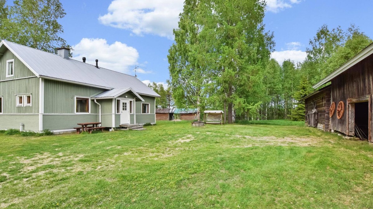 Sonkajarvi House | Eskelänniemi by Interhome