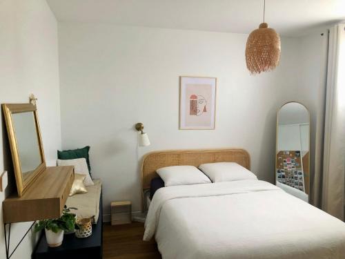 Puilboreau House | Espace deux chambres et sanitaires