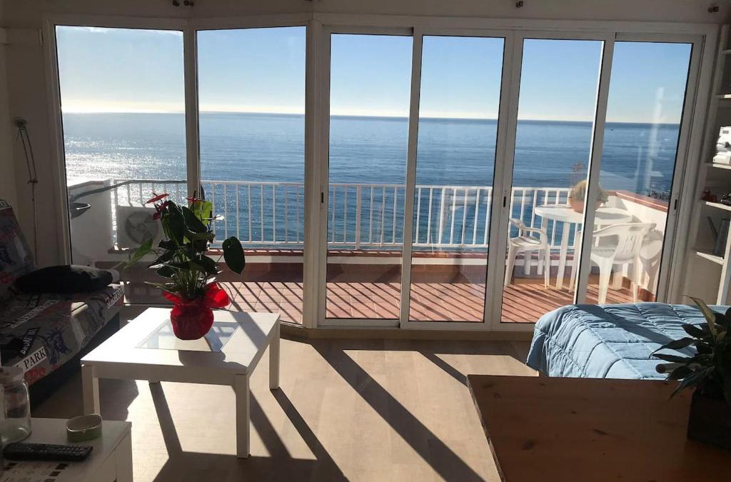 Canet de Mar Apartment | Espectacular apartamento cerca de Barcelona con free wifi