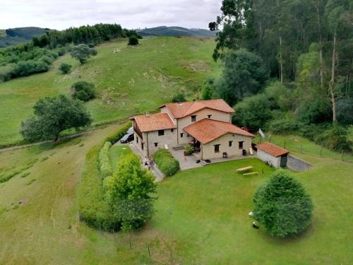 Ribamontan al Monte House | Espectacular casona en un entorno incomparable