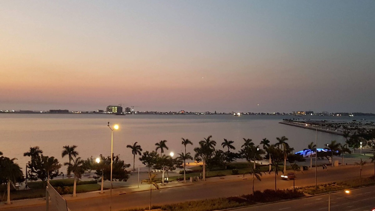 Luanda Apartment | Espectacular Vista mar e Vista Cidade com Varanda