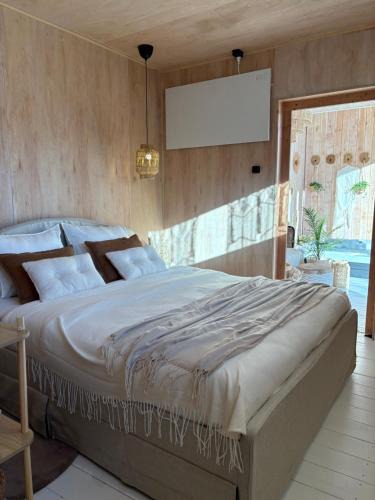 Zonhoven Cabin | Essential by cin