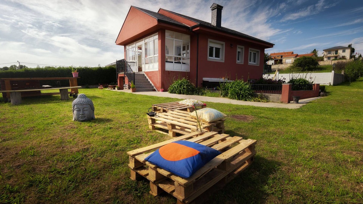 Xove House | Esteiro Surf House