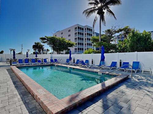 Fort Myers Beach Apartment | Estero Island Beach Villas 204