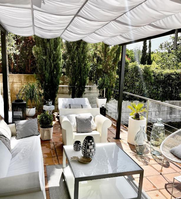 Gorraiz House | Estilosa casa golf suites