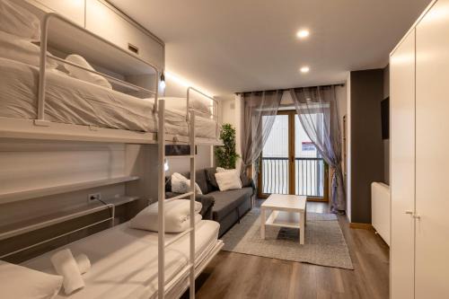 Pas de la Casa Apartment | Estudio Para Grupos Pequeños en El Pas De La Casa - Céntrico