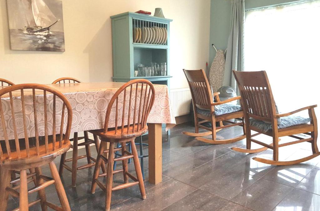 Killarney House | Ethan Cottage