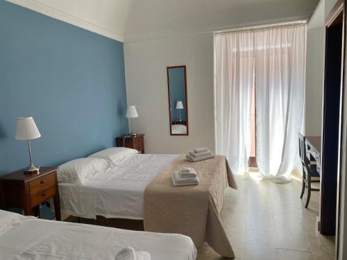 Catania City Centre Bed & Breakfast | Etna Rosso b&b