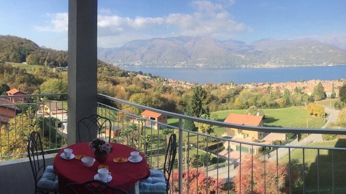Germignaga Apartment | Eucalipto 2 lake view apt. in a residence