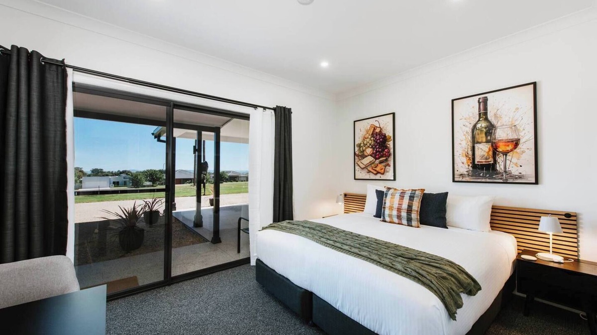Central Mudgee House | Eucalyptus Suite A Mudgee Nature Oasis