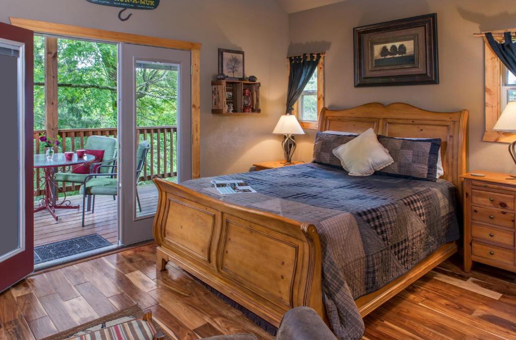 Eureka Springs Cabin | Eureka Sunset Cabins