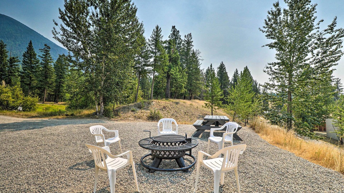 Eureka House | Eureka Tiny Home w/Hot Tub & Community Beach!