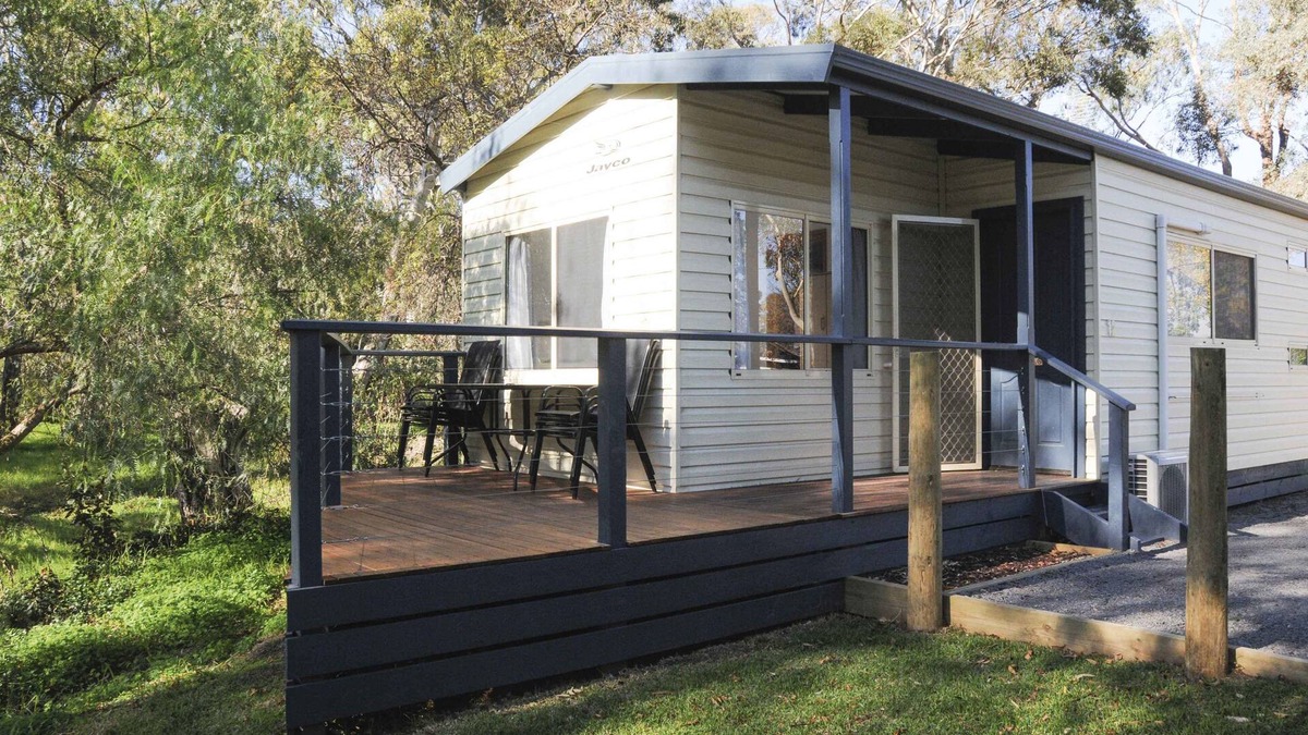 Euroa Cabin | Euroa Caravan Park
