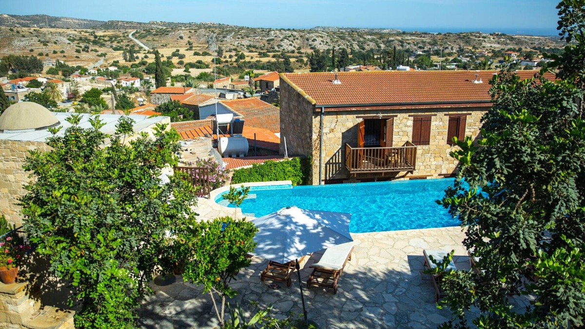 Tochni Apartment | Eveleos Country House