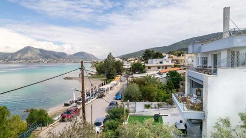 Salamis Villa | Evelyn